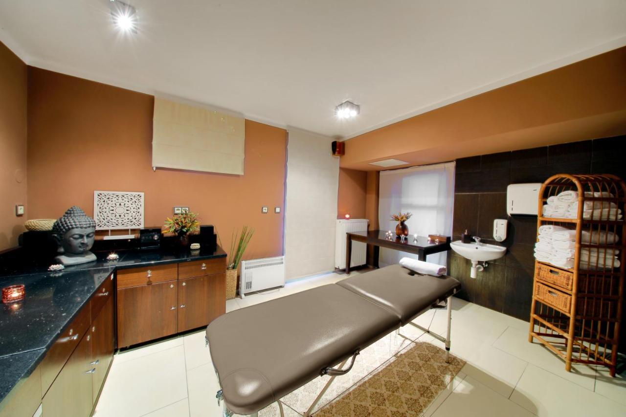 Hotel Brada Йичин Экстерьер фото